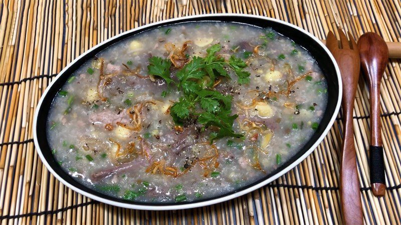 Green bean porridge with pumpkin