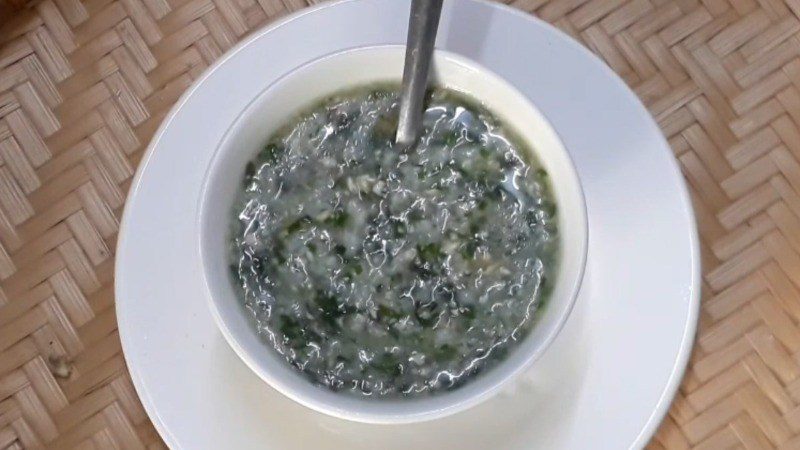 Eel porridge with spinach