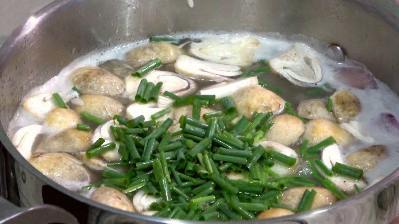 Eel porridge with mung beans