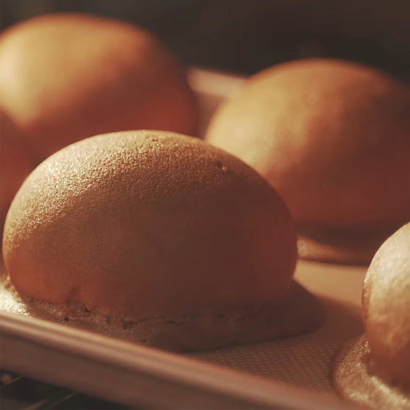 Step 4 Divide the dough and bake the pastries Mango cream puff