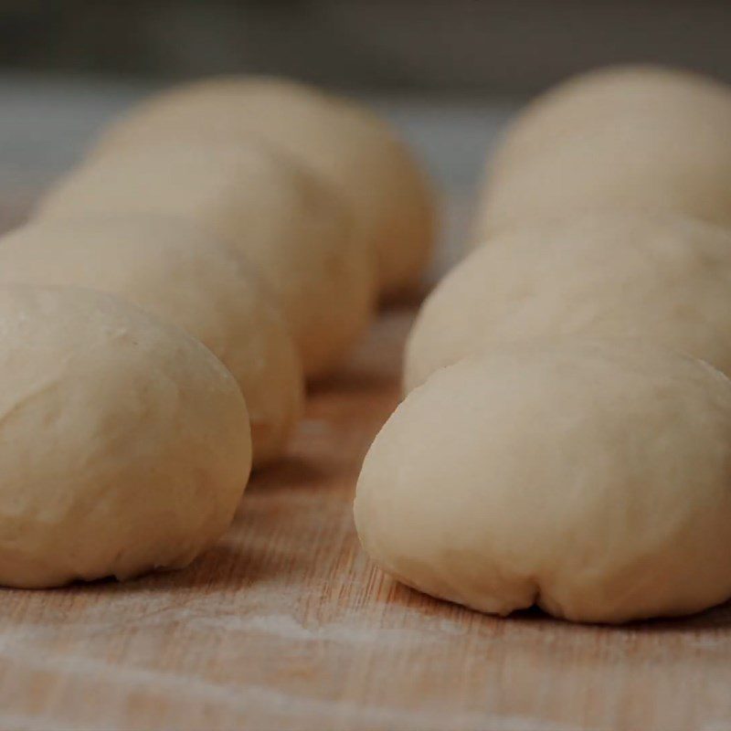 Step 4 Divide the dough and proof the dough for the second time Mango custard bun