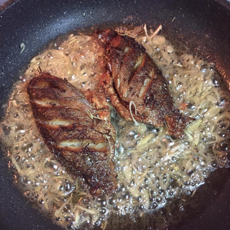 Step 3 Fried Fish Fried Tilapia with Lemongrass and Chili