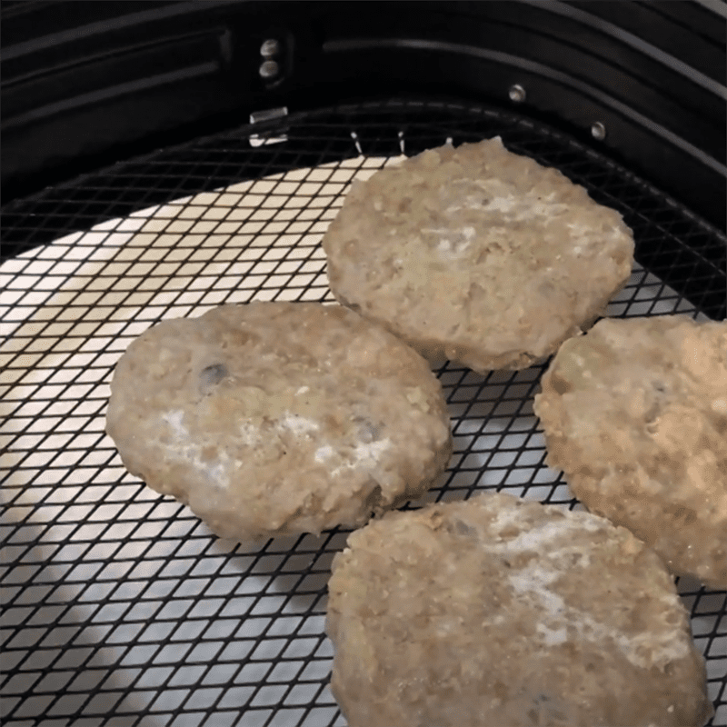 Step 3 Fry the com cake with an air fryer Hanoi Com Cake