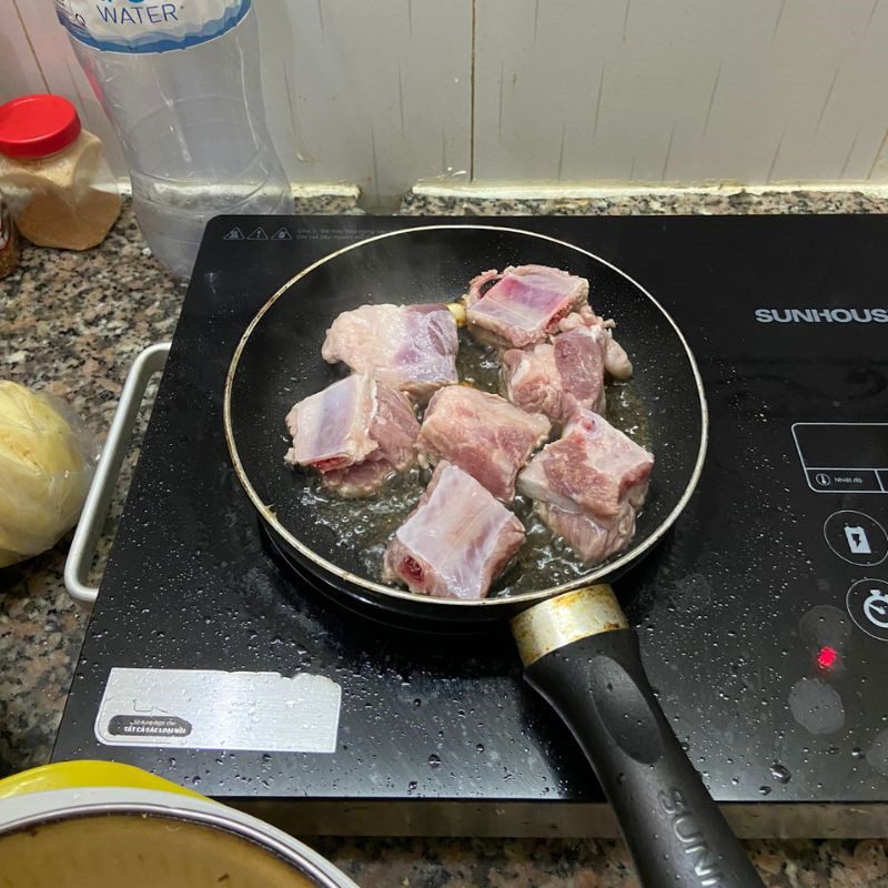 Step 2 Fry the Pork Ribs for Pineapple Ribs