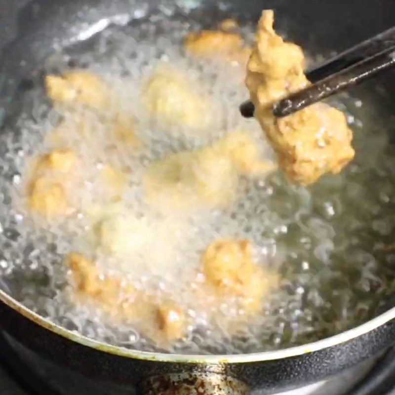 Step 4 Frying Duck with Sesame