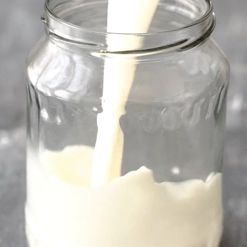 Step 1 Put the ingredients into the jar for Caramel Latte