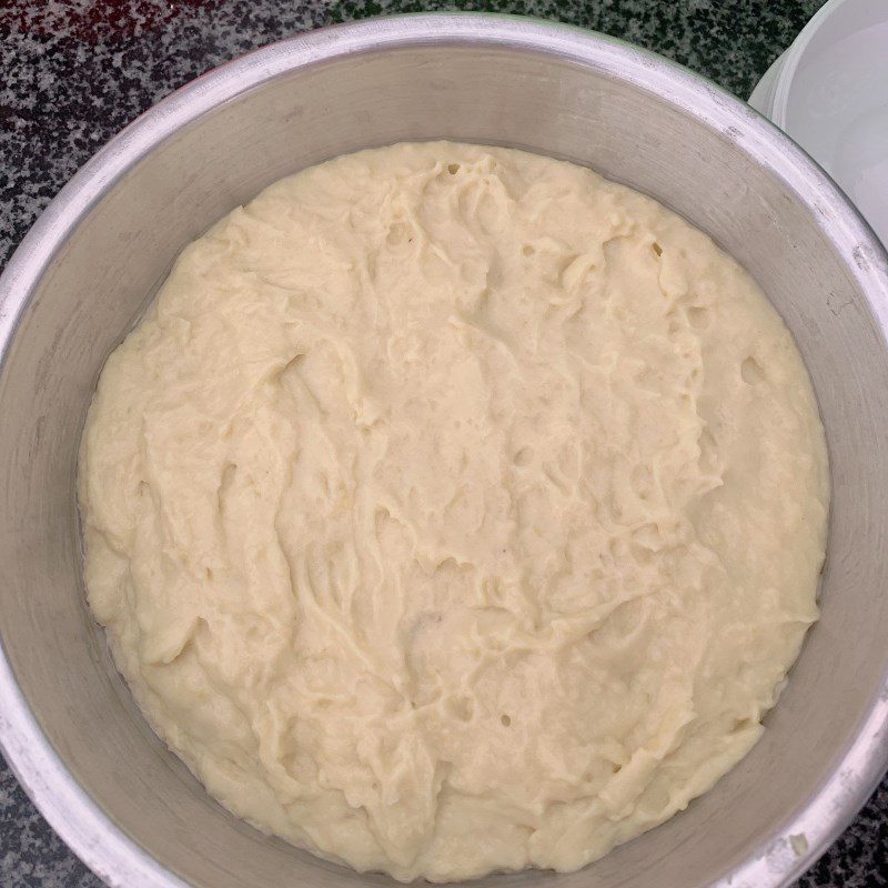 Step 3 Put into the mold and bake Baked sweet potato cake