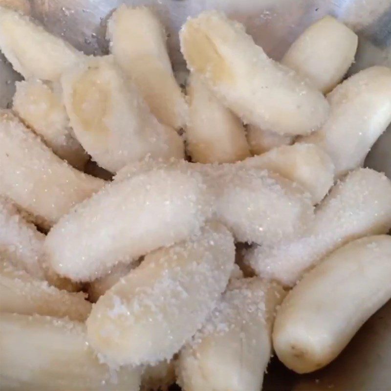 Step 1 Prepare the filling ingredients for Bến Tre coconut leaf cake