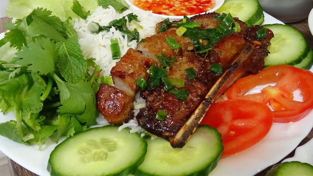 Grilled Pork Rib Broken Rice