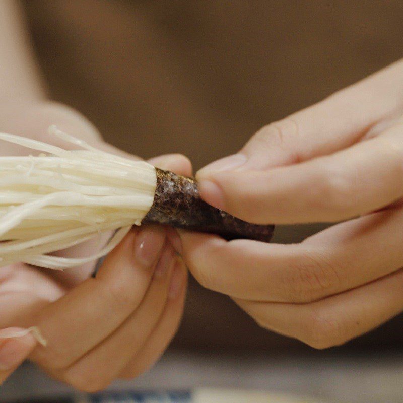 Step 4 Mushroom Roll Crispy Fried Enoki Mushroom Wrapped in Seaweed