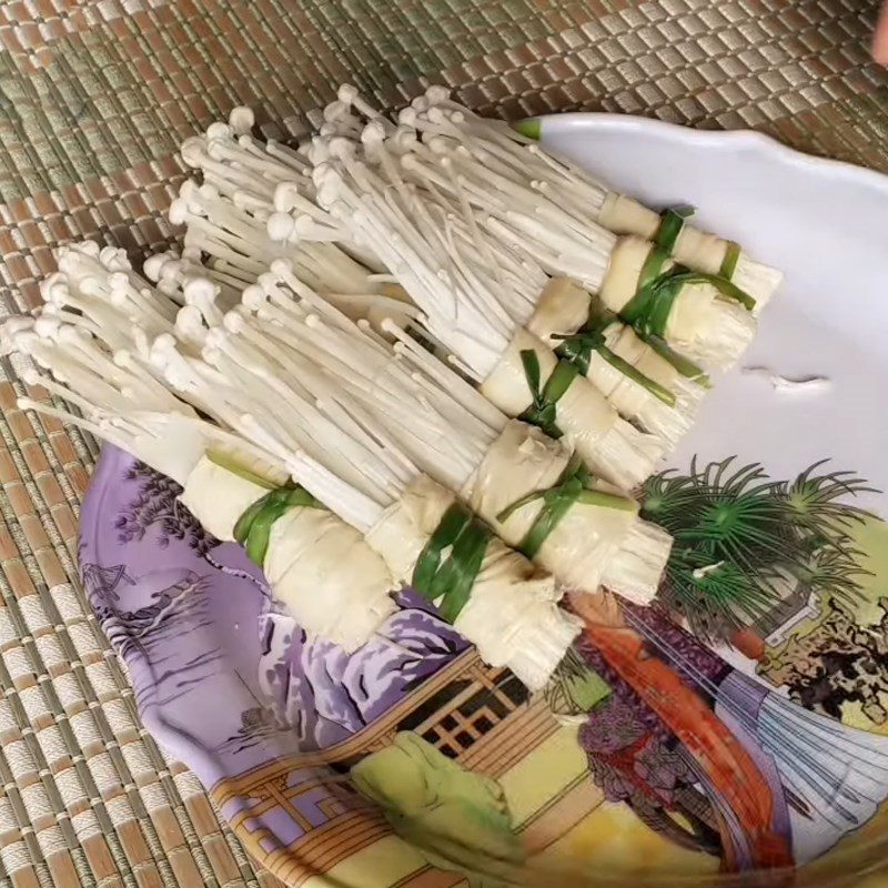 Step 2 Roll the tofu skin Tofu skin rolls with enoki mushrooms and tamarind sauce