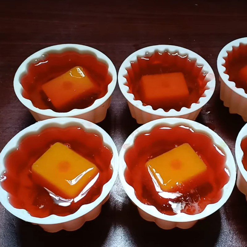 Step 6 Poured Molds Mooncake with Mango Jelly