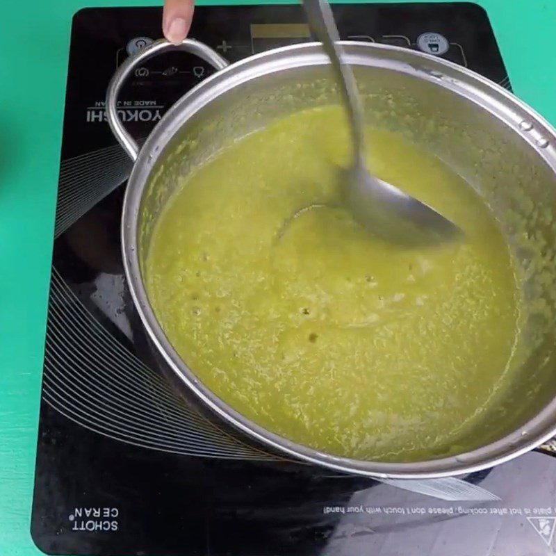 Step 4 Pour the jelly mold for the 2nd time Mooncake jelly with butter and flan filling