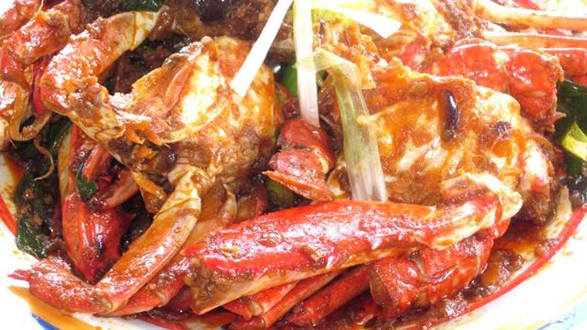 Stir-fried crab with curry