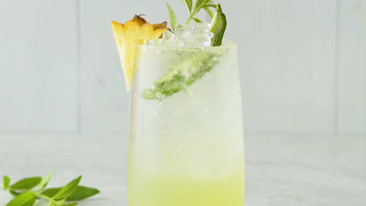 Fragrant Kiwi Gin Tonic