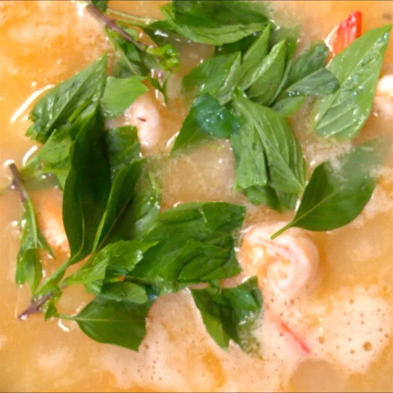 Step 4 Stewed cassava with shrimp Cassava soup cooked with shrimp