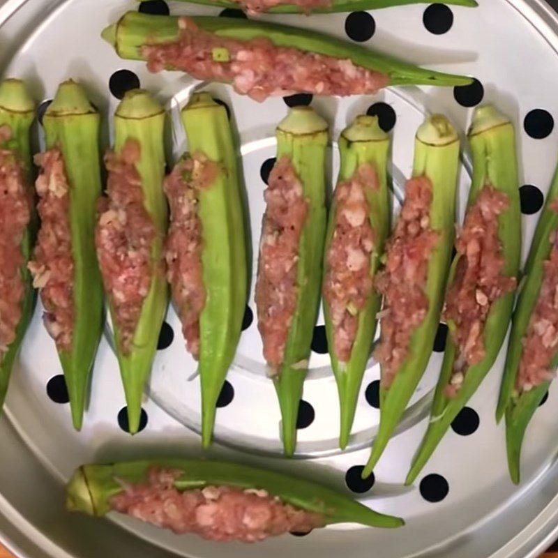 Step 3 Steam the okra Steamed meat okra