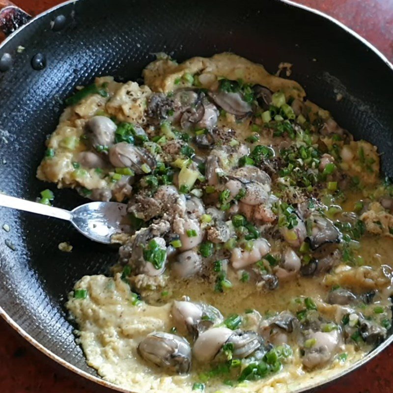 Step 6 Final product Fried oysters with cheese eggs