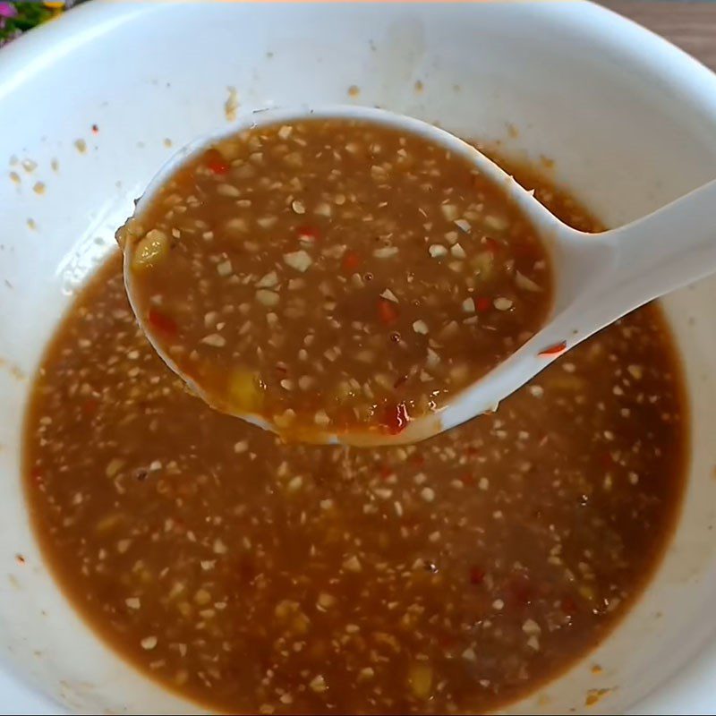 Step 4 Complete the dipping sauce for boiled meat