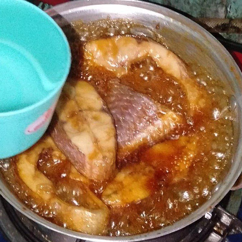 Step 2 Braised red tilapia Braised red tilapia with pepper (recipe shared by users)