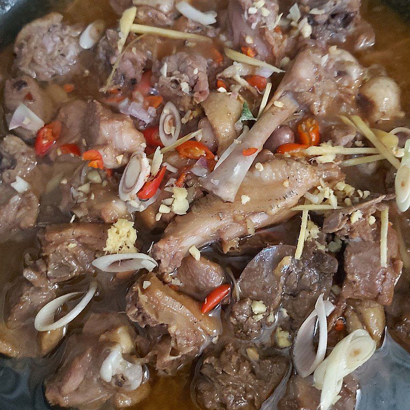 Step 4 Duck Braise Duck with Lemongrass and Chili