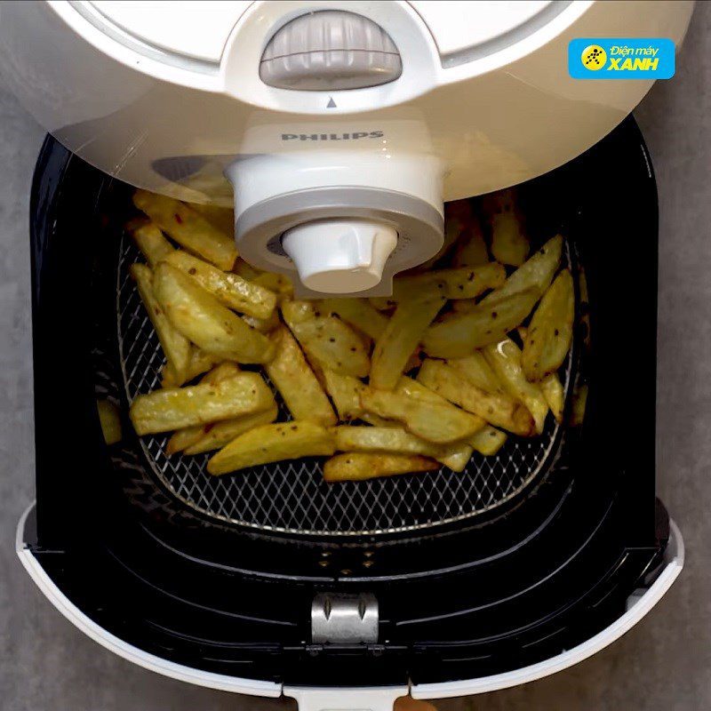 Step 3 Fry the potatoes Cheese sauce fried potatoes