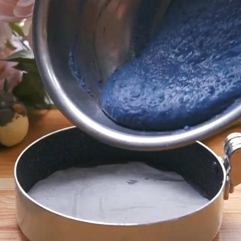 Step 1 Making the cake base Blue Velvet Yogurt Cake with Butterfly Pea Flower