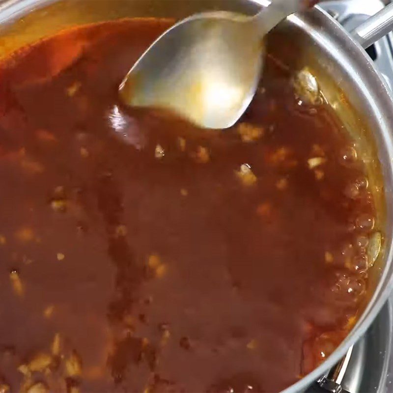 Step 2 Making tamarind sauce for dipping fish Crispy fried fish eggs with tamarind sauce