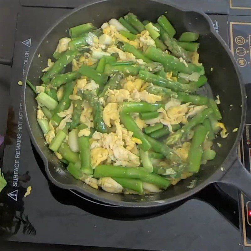 Step 3 Stir-fried asparagus with eggs Stir-fried asparagus with eggs