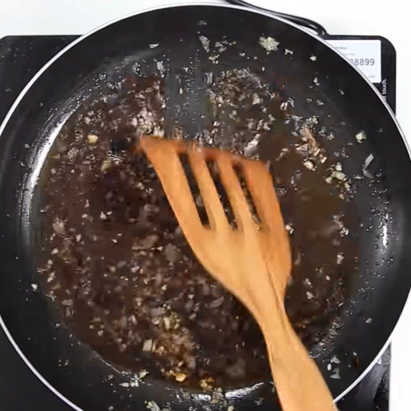 Step 2 Make the tamarind sauce Stir-fried King Crab with Tamarind