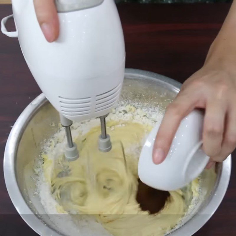 Step 4 Making the topping (frosting) for Papparoti - Mexican Buns - Coffee Buns