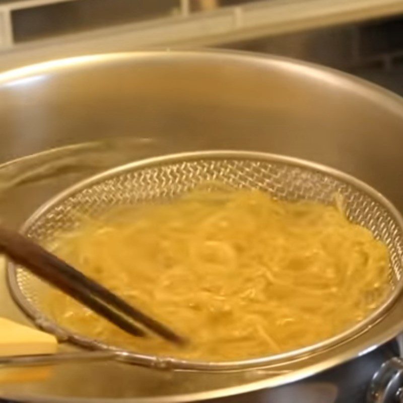 Step 8 Boil bok choy and noodles Dried noodles with char siu