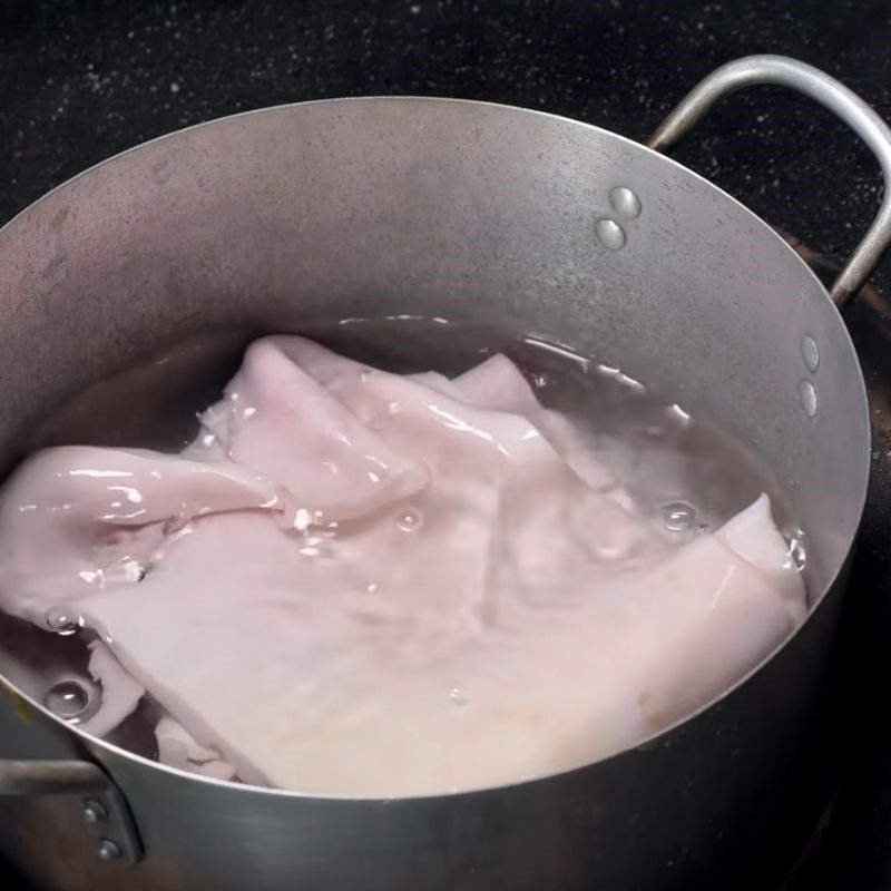 Step 3 Boil Pig Skin Bún Xiêm Lo