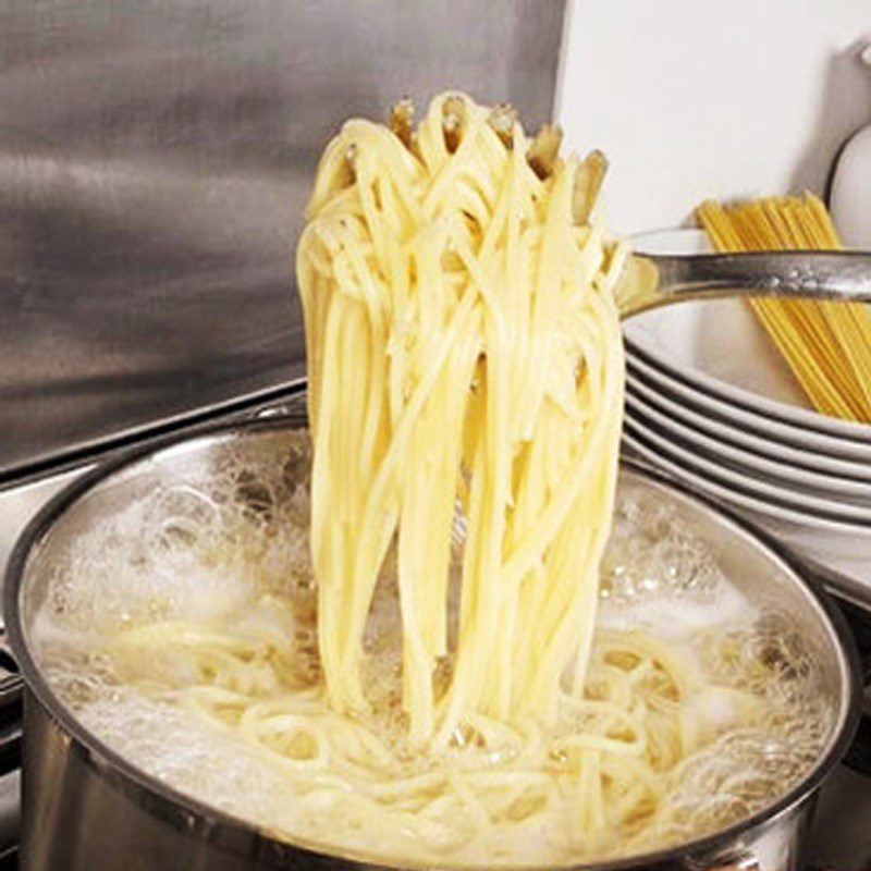 Step 2 Boil spaghetti Spaghetti with vegan cream sauce