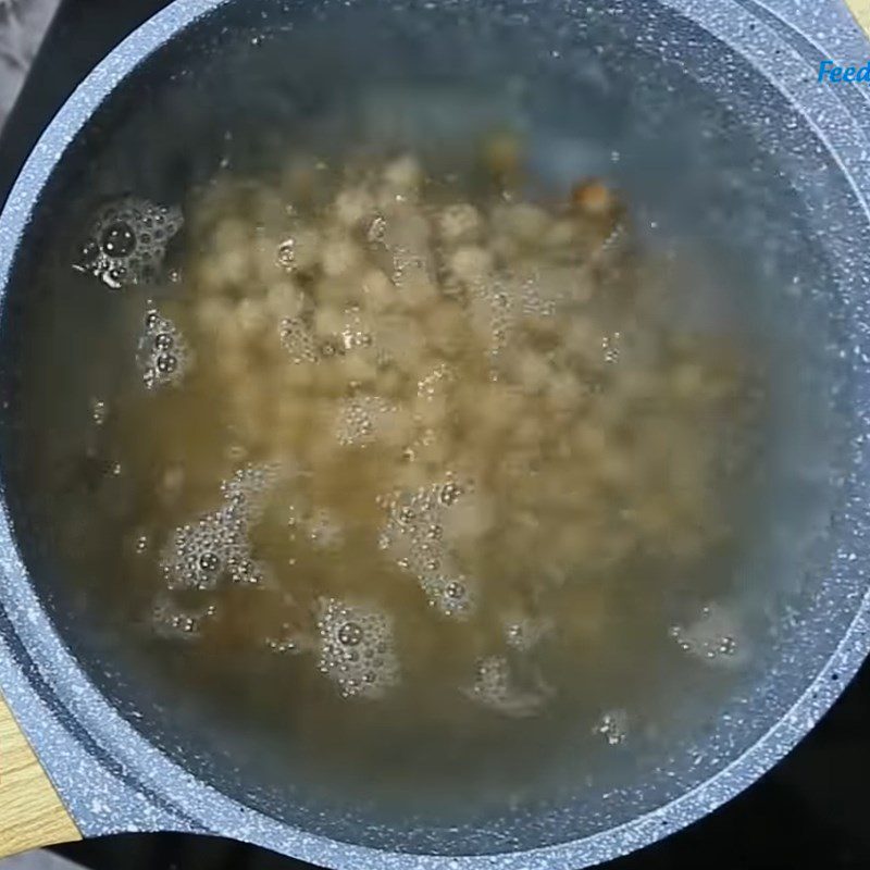 Step 1 Boil the pearls Black sugar pearl pizza