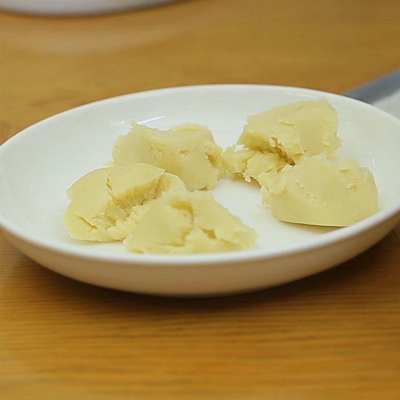 Step 3 Shaping the dough and filling Mooncake of the 12 zodiac signs