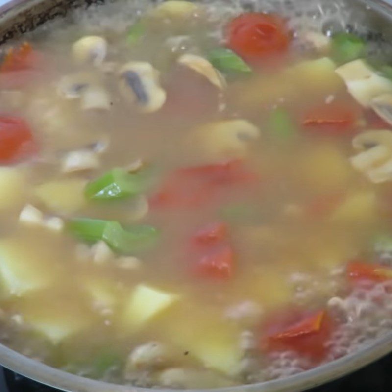 Step 3 Cooking the soup Papaya soup with bone broth