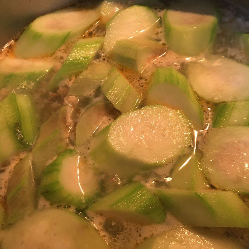 Step 2 Cooking Soup Fresh Shrimp Bitter Melon Soup