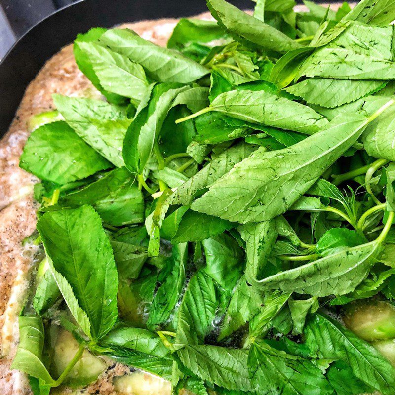 Step 2 Cook the Crab Soup with Malabar Spinach and Gourd