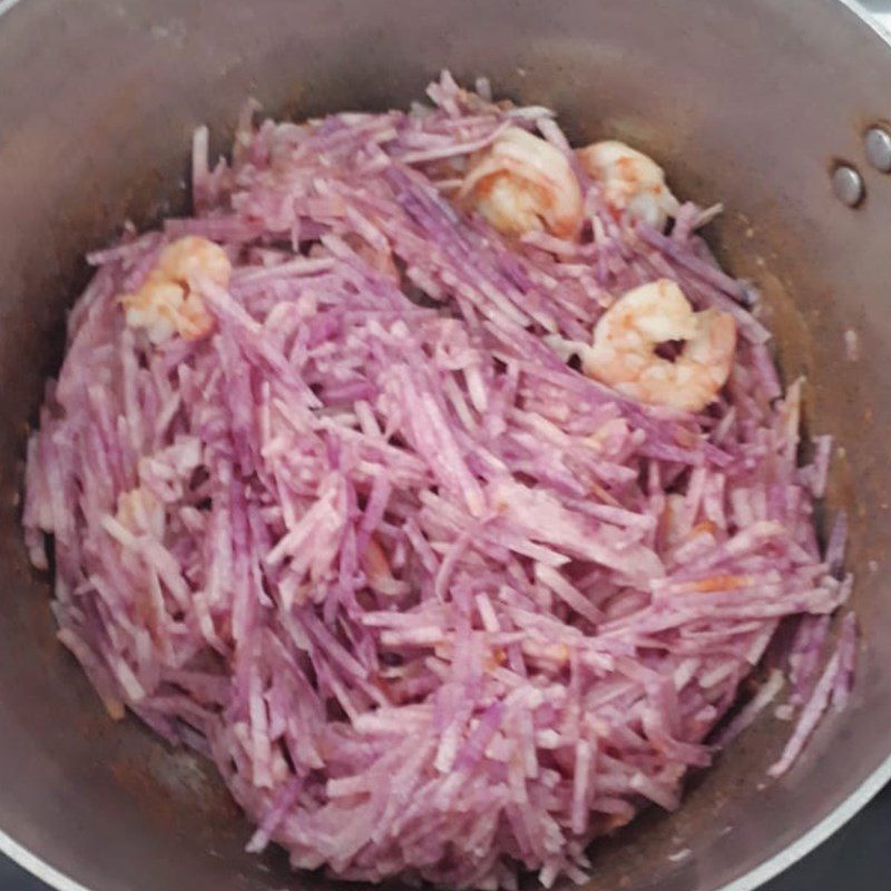 Step 3 Cook the soup for Fresh Shrimp Sweet Potato Soup