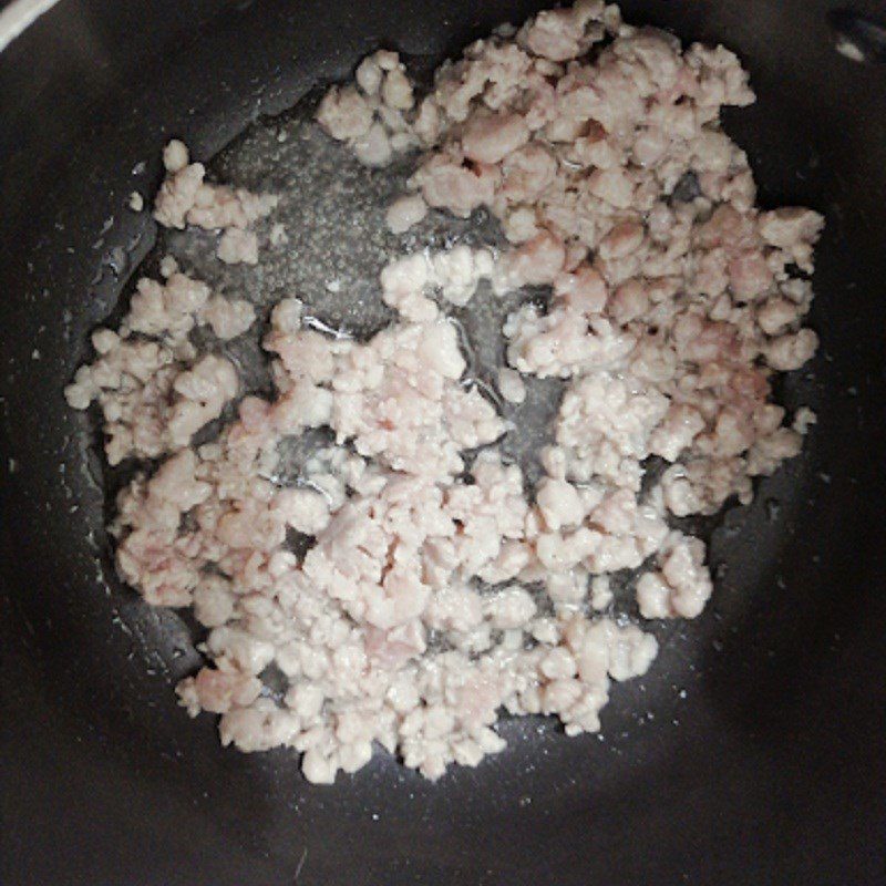 Step 3 Cook the soup Vegetable soup with minced meat