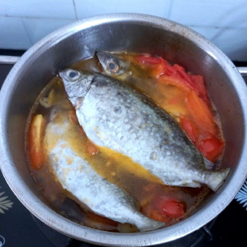 Step 3 Cook the soup Sweet mustard greens soup with seaweed