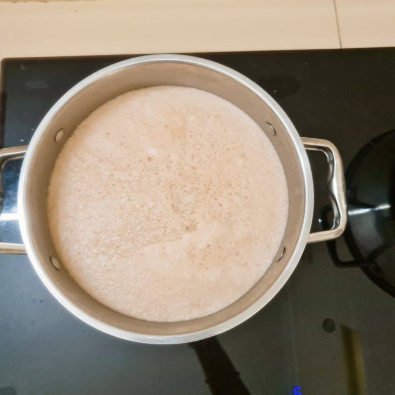 Step 3 Cooking crab soup with sour tamarind