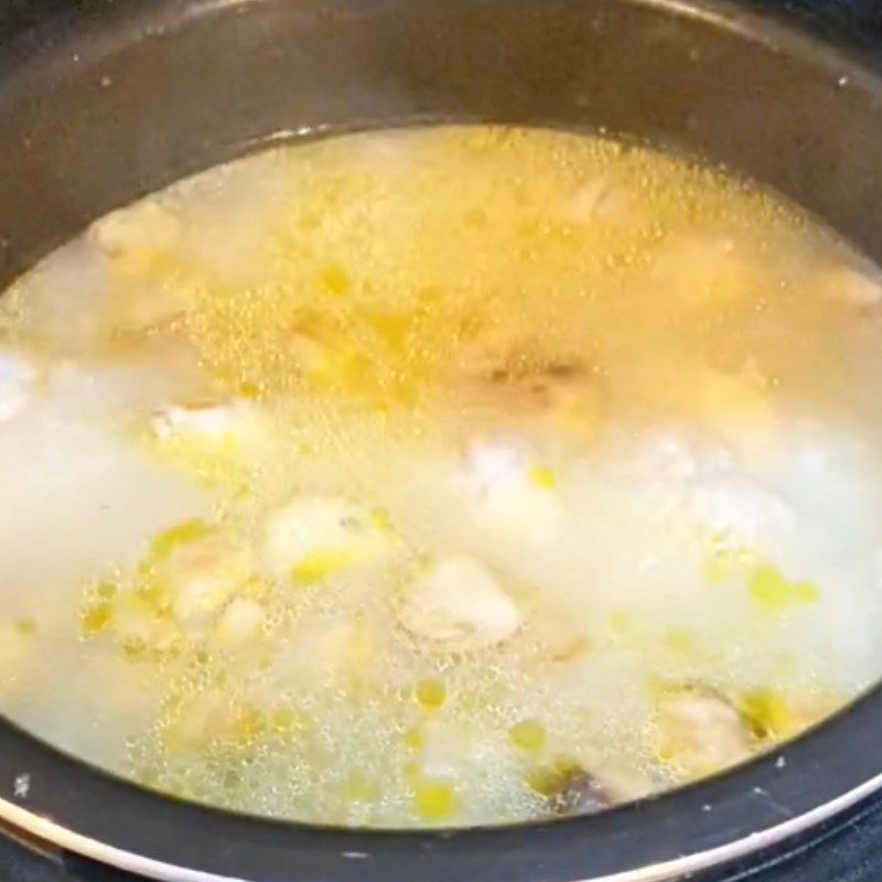 Step 3 Cook the porridge Green bean potato porridge