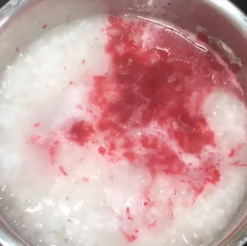 Step 3 Cook the porridge Beetroot beef porridge