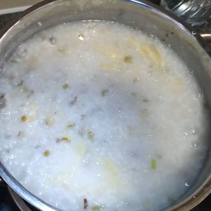 Step 2 Cook porridge Porridge with shrimp, potatoes, and mung beans