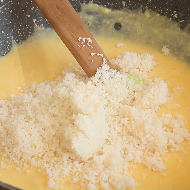 Step 4 Cook the mango mixture for flan Mango flan without eggs