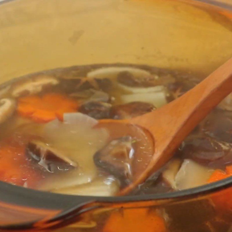 Step 4 Make the broth for vegetarian noodle soup