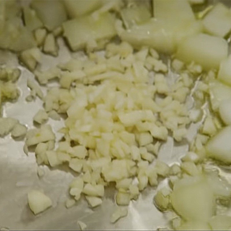 Step 2 Cook the onion broth for Fresh Cabbage Tomato Soup