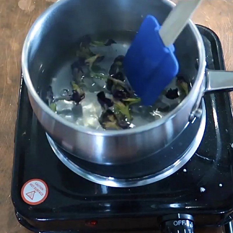 Step 2 Cooking butterfly pea flower syrup